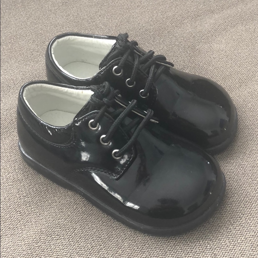 shiny dress shoes.